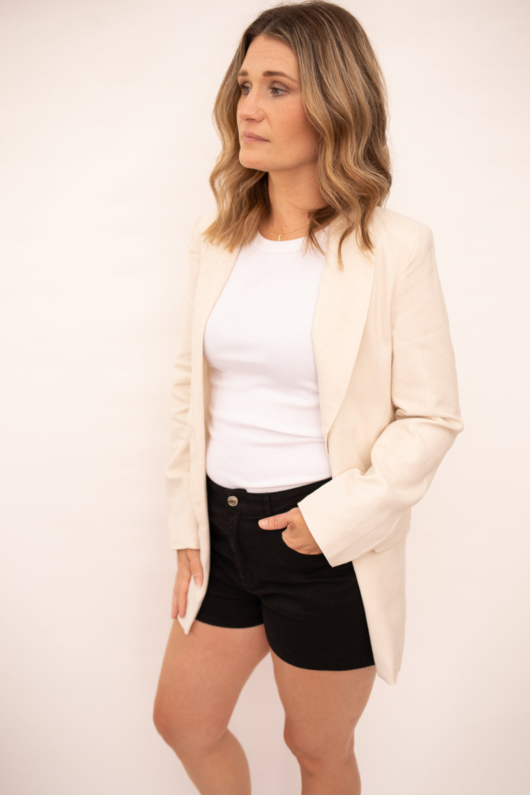 Leyla Beige Linen Blazer