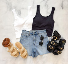 Load image into Gallery viewer, Charlotte Seamless Scoop Neck Tank