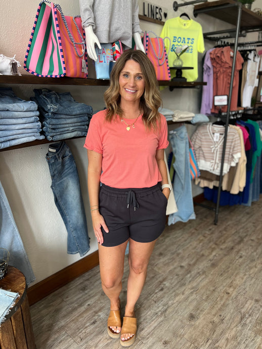 Belle Basic Tee
