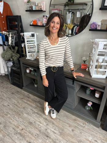Andrea Scoop Neck Basic Top