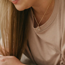 Load image into Gallery viewer, Dear Heart Reflection Necklace