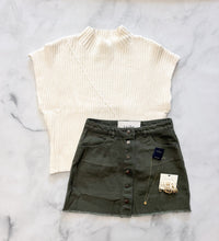Load image into Gallery viewer, Jessi Button Down Skirt