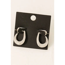 Load image into Gallery viewer, Ava Curved Oval Hoop Earrings