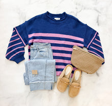 Load image into Gallery viewer, Elle Rolled Ankle Length Pocket Jean