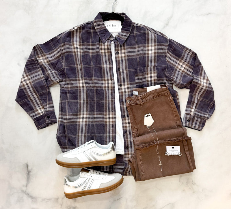 Jolie Plaid Boxy Button Down Shirt