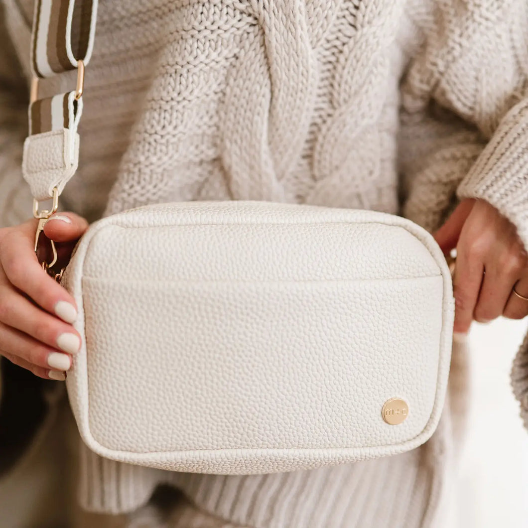 Willow Crossbody Belt Bag