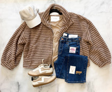 Load image into Gallery viewer, Kate Collared Puffer Jacket