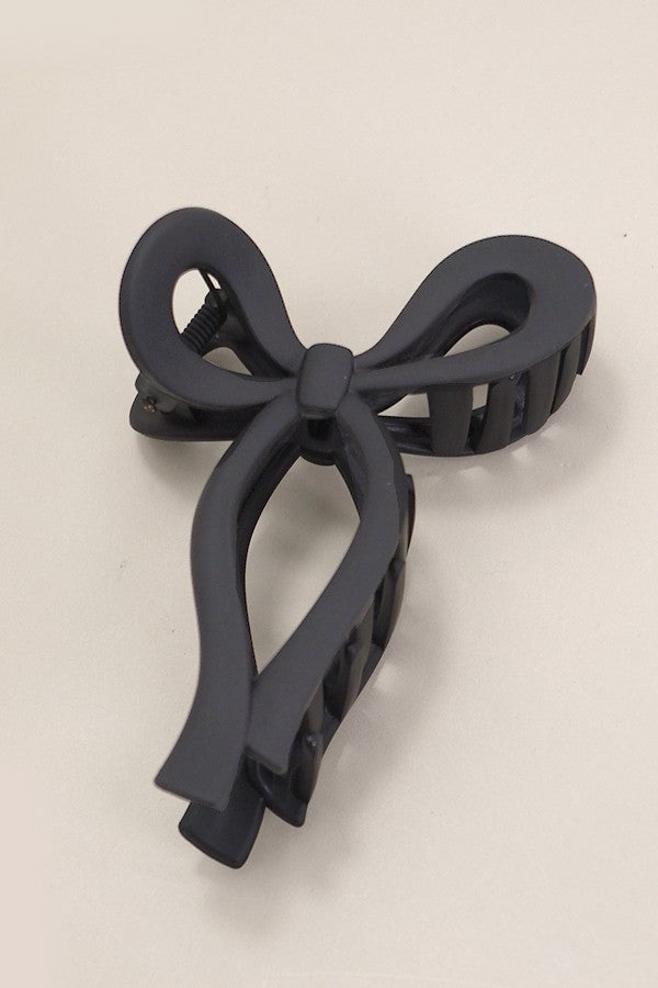Elliot Matte Bow Hair Clip