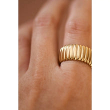 Load image into Gallery viewer, Evelyn 18K Gold Plated Adjustable Ring