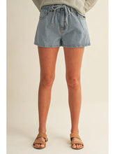 Load image into Gallery viewer, High Rise Denim Shorts