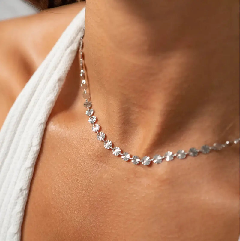 Madelyn Silver Disc Necklace