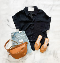 Load image into Gallery viewer, Everlee Button Up Shirt