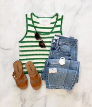 Load image into Gallery viewer, Paityn Structured Fit Barrel Jeans