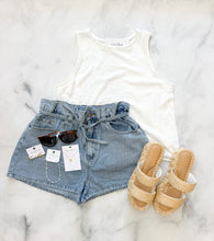 Load image into Gallery viewer, High Rise Denim Shorts