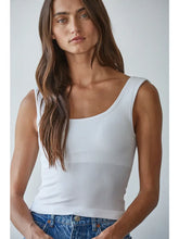 Load image into Gallery viewer, Charlotte Seamless Scoop Neck Tank
