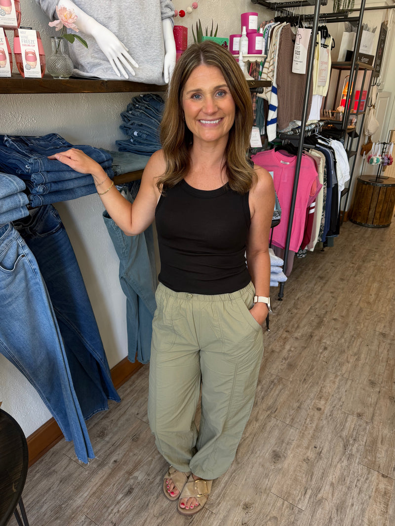 Leo Drawstring Joggers