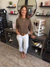 Load image into Gallery viewer, Rachel Raglan Sleeve Top