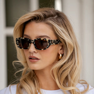 London Rectangular Lines Sunglasses