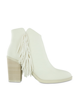 Load image into Gallery viewer, Cisco White Tassel Bootie